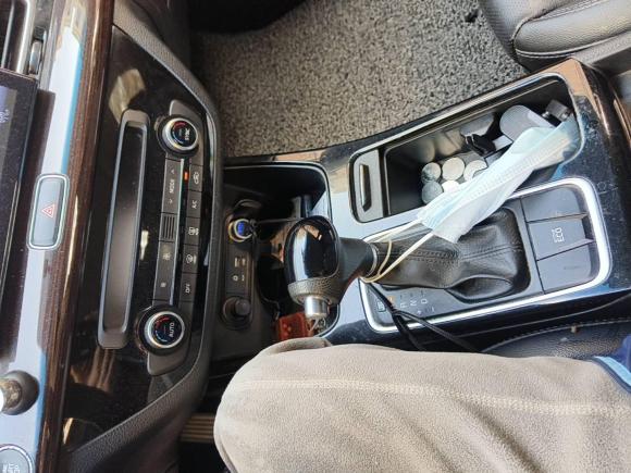 [上海·沪C] 二手起亚起亚K42014款 1.8L 自动GLS