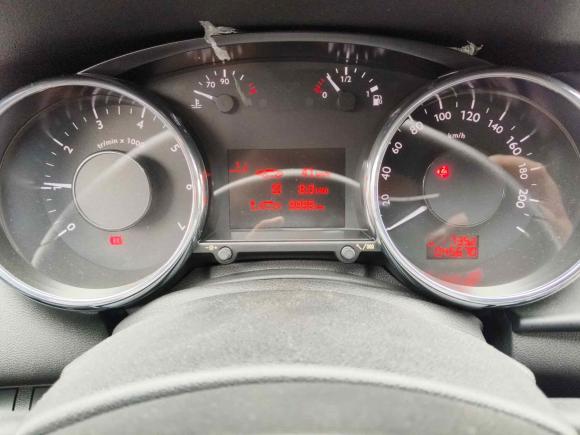 [芜湖·皖B] 二手标致标致30082013款 2.0L 手动经典版