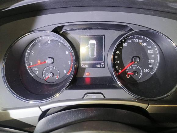 [成都·川A] 二手大众途安2016款 途安L 280TSI 手动风尚版