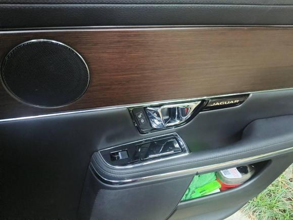 [广州·粤S] 二手捷豹捷豹XJ2015款 XJL 3.0 SC 典雅商务80周年典藏版