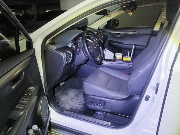 [上海·沪J] 二手雷克萨斯雷克萨斯NX2020款 200 前驱 锋逸版 国VI