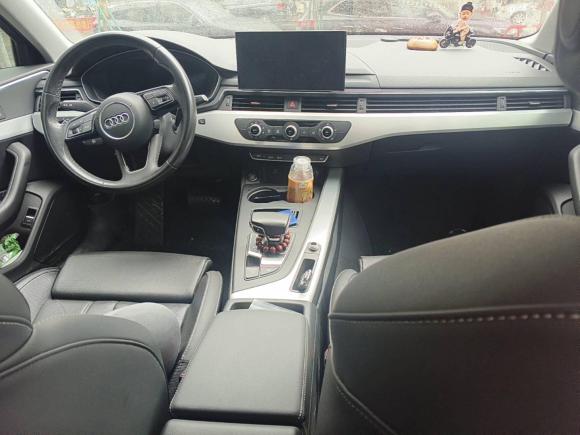 [广州·粤S] 二手奥迪奥迪A4L2022款 40 TFSI 时尚动感型