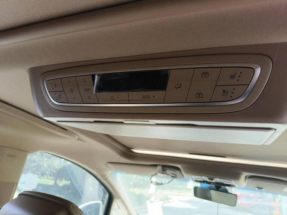 [上海·沪J] 二手别克别克GL82020款 ES陆尊 653T 旗舰型