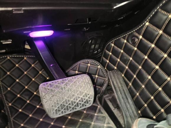 [杭州·浙A] 二手奔驰奔驰C级2022款 C 260 L 运动版