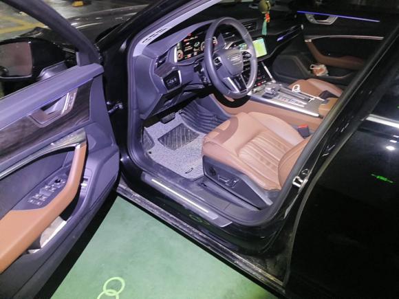 [杭州·浙A] 二手奥迪奥迪A6L2023款 改款 45 TFSI quattro 臻选致雅型