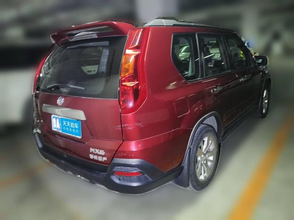 [济南·鲁A] 二手东风风度东风风度MX62015款 2.0L CVT两驱卓越版