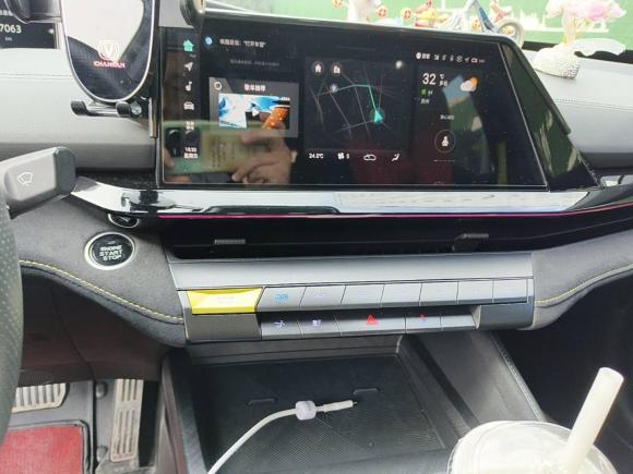 [苏州·鄂Q] 二手长安长安UNI-V2022款 1.5T 运动版