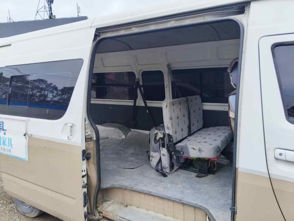 [上海·赣E] 二手福田风景G92016款 2.4L商运版长轴4G69