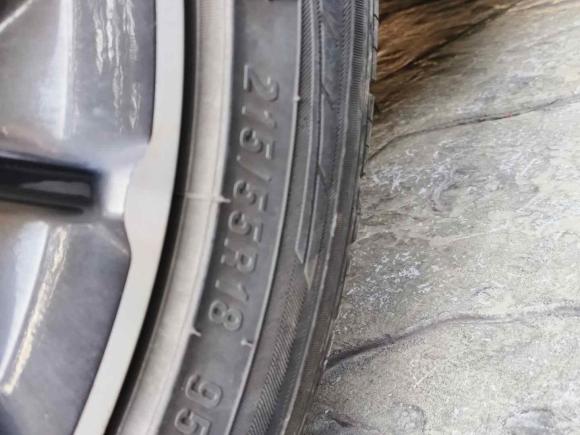 [上海·豫P] 二手广汽传祺传祺GS42015款 200T G-DCT豪华版