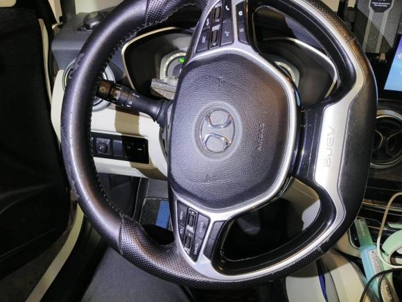 [成都·川A] 二手北京汽车北京EU52018款 R500 智风版