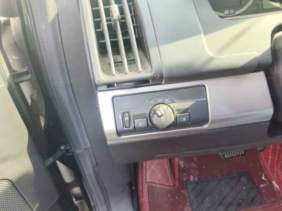 [深圳·粤B] 二手路虎神行者22011款 3.2L i6 HSE汽油版