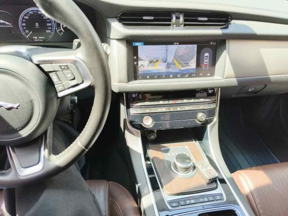 [杭州·浙A] 二手捷豹捷豹XFL2018款 XFL 2.0T 250PS 豪华版