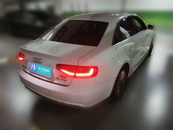 [上海·沪A] 二手奥迪奥迪A4L2016款 35 TFSI 典藏版 自动标准型