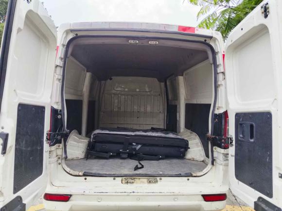 [佛山·粤A] 二手东风御风御风EM262023款 标准版 41.472kWh 河南锂动