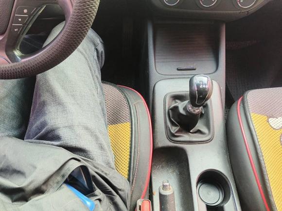 [义乌·浙G] 二手起亚起亚K3S2014款 1.6L 手动GLS