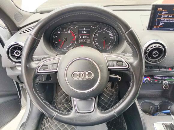 [青岛·鲁B] 二手奥迪奥迪A32015款 Sportback 45 TFSI S line 运动型