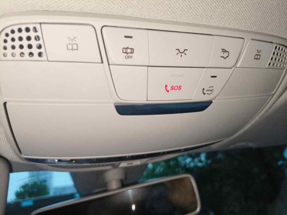 [苏州·苏E] 二手奔驰奔驰C级2019款 改款 C 260 L 运动版