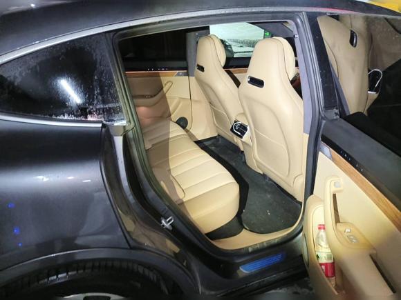 [芜湖·皖B] 二手鸿蒙智行智界R72024款 纯电 802km Max