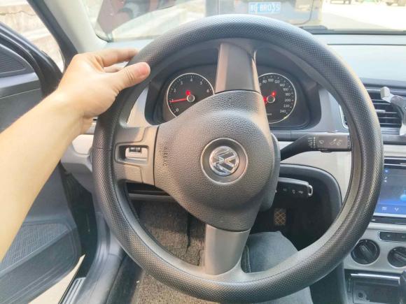 [金华·浙G] 二手大众朗逸2013款 改款经典 1.6L 自动舒适版