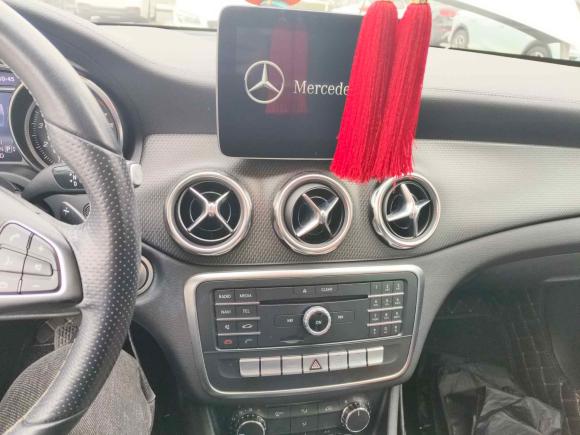 [苏州·苏E] 二手奔驰奔驰GLA2017款 GLA 200 时尚型