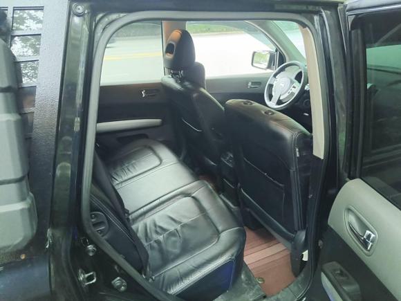 [西安·陕A] 二手日产奇骏2010款 2.5L CVT旗舰版 4WD