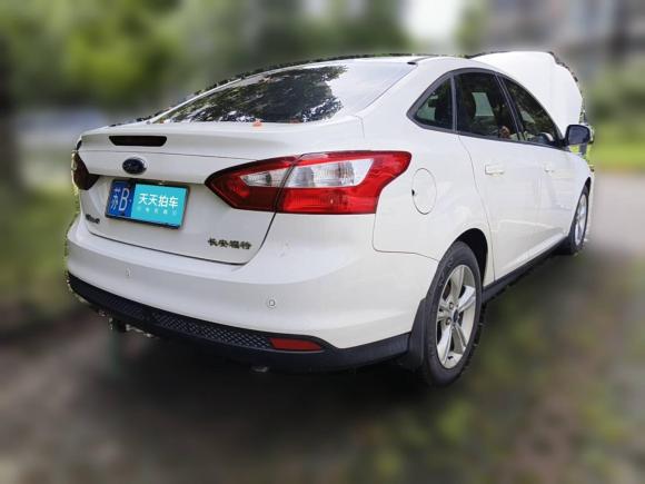 [无锡·苏B] 二手福特福克斯2012款 三厢 1.6L 手动风尚型