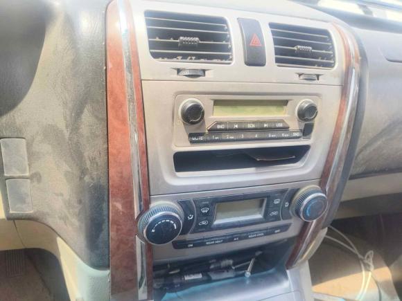 [青岛·鲁B] 二手金杯阁瑞斯2015款 2.0L经典版 标准型长轴7/9座