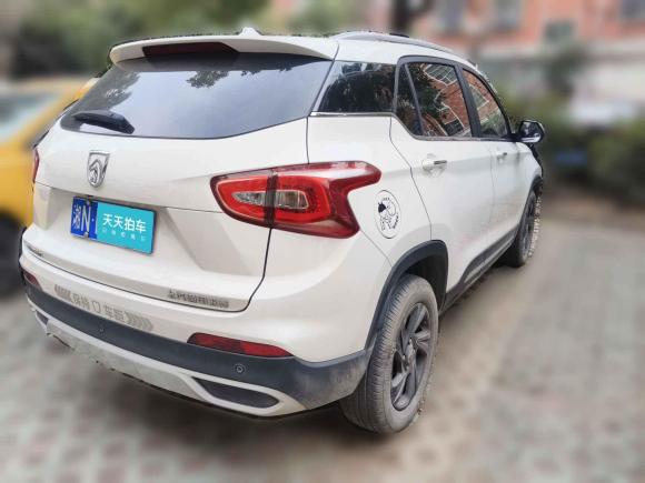 [义乌·湘N] 二手宝骏宝骏5102017款 1.5L 手动豪华型