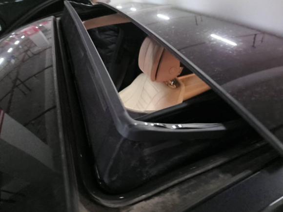 [南京·苏A] 二手奔驰奔驰E级2018款 改款 E 320 L 运动型 4MATIC