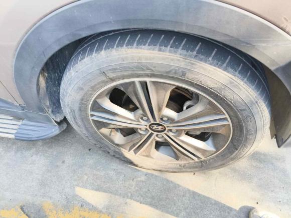 [上海·沪C] 二手现代北京现代ix252015款 1.6L 自动两驱智能型GLS