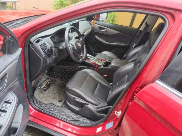 [上海·苏C] 二手东风风光风光S5602018款 1.8L CVT尊贵型