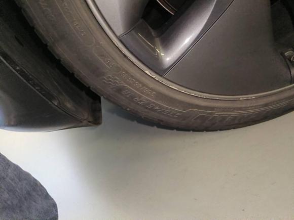 [上海·沪A] 二手特斯拉Model 32020款 标准续航后驱升级版