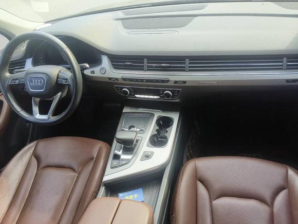 [青岛·鲁U] 二手奥迪奥迪Q72018款 40 TFSI 舒适型