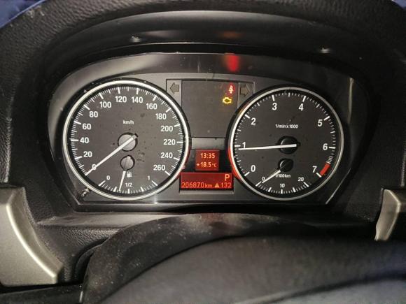 [上海·沪C] 二手宝马宝马3系2010款 320i 豪华型