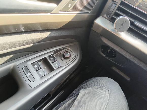 [上海·沪A] 二手大众帕萨特新能源2020款 430PHEV 混动精英版 国VI