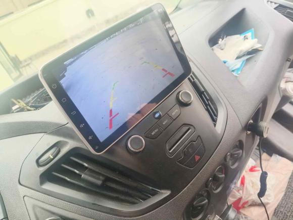 [青岛·鲁U] 二手福特全顺2017款 2.0T柴油多功能商用车短轴低顶国IV