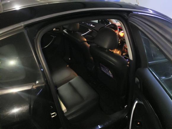 [武汉·冀A] 二手雪铁龙雪铁龙C52013款 2.0L 自动尊享型