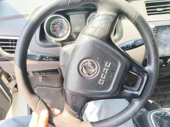 [武汉·鄂A] 二手东风御风御风EM262023款 标准版 41.472kWh 河南锂动