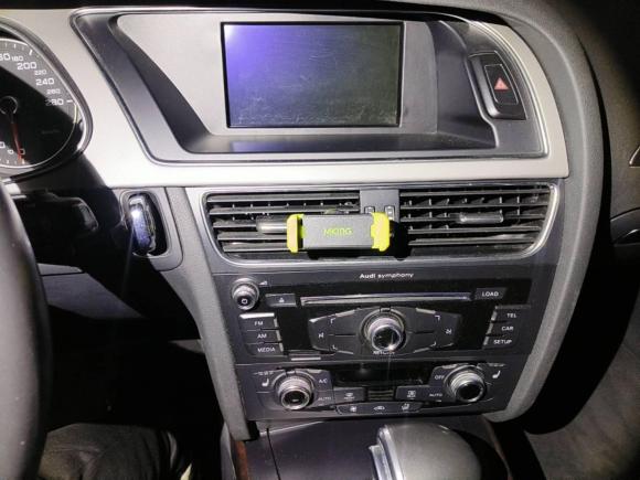 [上海·沪B] 二手奥迪奥迪A4L2015款 35 TFSI 自动舒适型