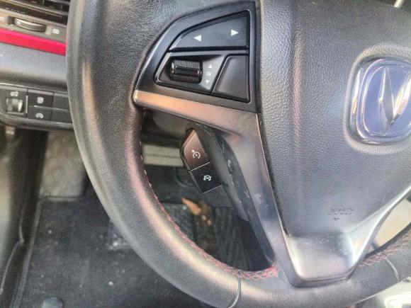 [宁波·豫N] 二手长安长安CS552017款 1.5T 自动炫色型