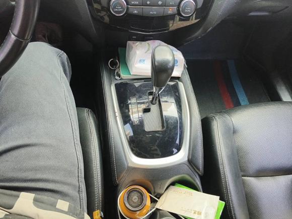 [义乌·浙G] 二手日产奇骏2014款 2.5L CVT豪华版 4WD