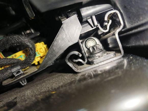 [深圳·粤B] 二手奔驰奔驰V级2022款 V 260 尊贵版