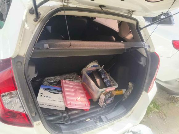 [西安·陕A] 二手本田飞度2016款 1.5L LX CVT舒适型