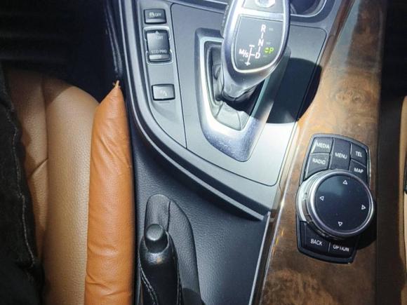 [上海·沪B] 二手宝马宝马3系2014款 320Li 豪华设计套装