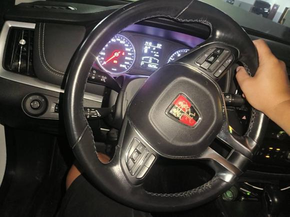 [杭州·浙A] 二手荣威荣威i62018款 20T 自动旗舰版