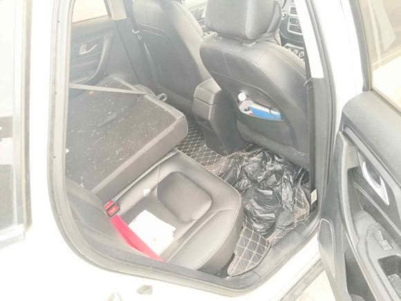 [广州·贵H] 二手奔腾奔腾X402019款 1.6L 自动豪华型 国V