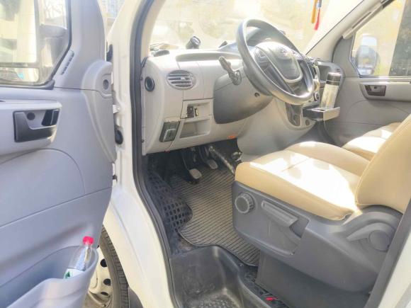 [嘉兴·浙F] 二手上汽大通MAXUS新途V802021款 2.0T 手动经典傲运通短轴超低顶5/6座