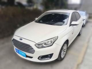 福特福睿斯2015款 1.5L 自动时尚型