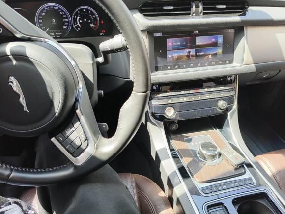 [杭州·浙A] 二手捷豹捷豹XFL2018款 XFL 2.0T 250PS 豪华版