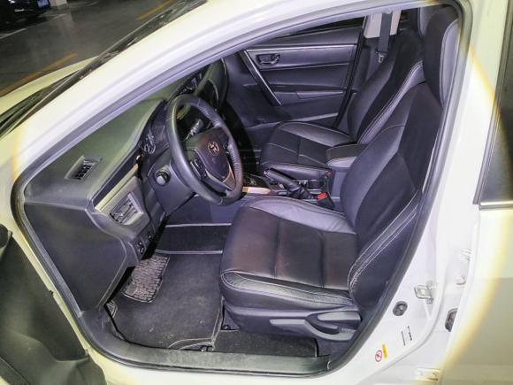 [上海·沪A] 二手丰田卡罗拉2014款 1.6L CVT GL-i真皮版